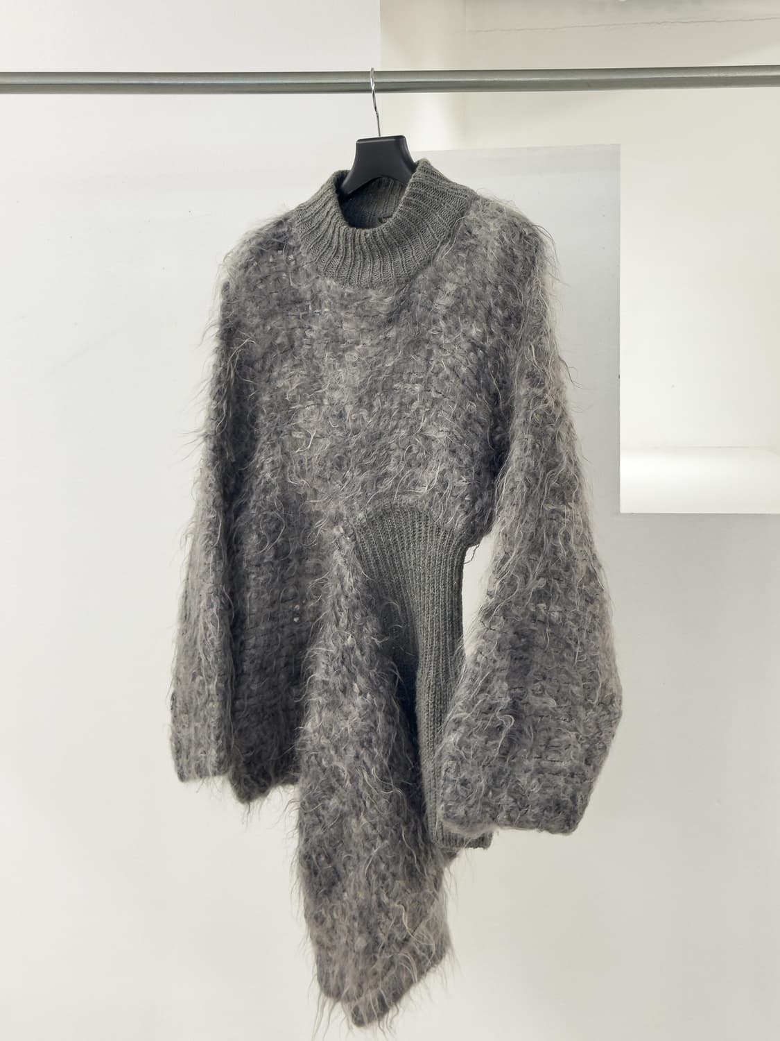 80s 이세이미야케 모헤어 비대칭 스웨터 상품이미지1