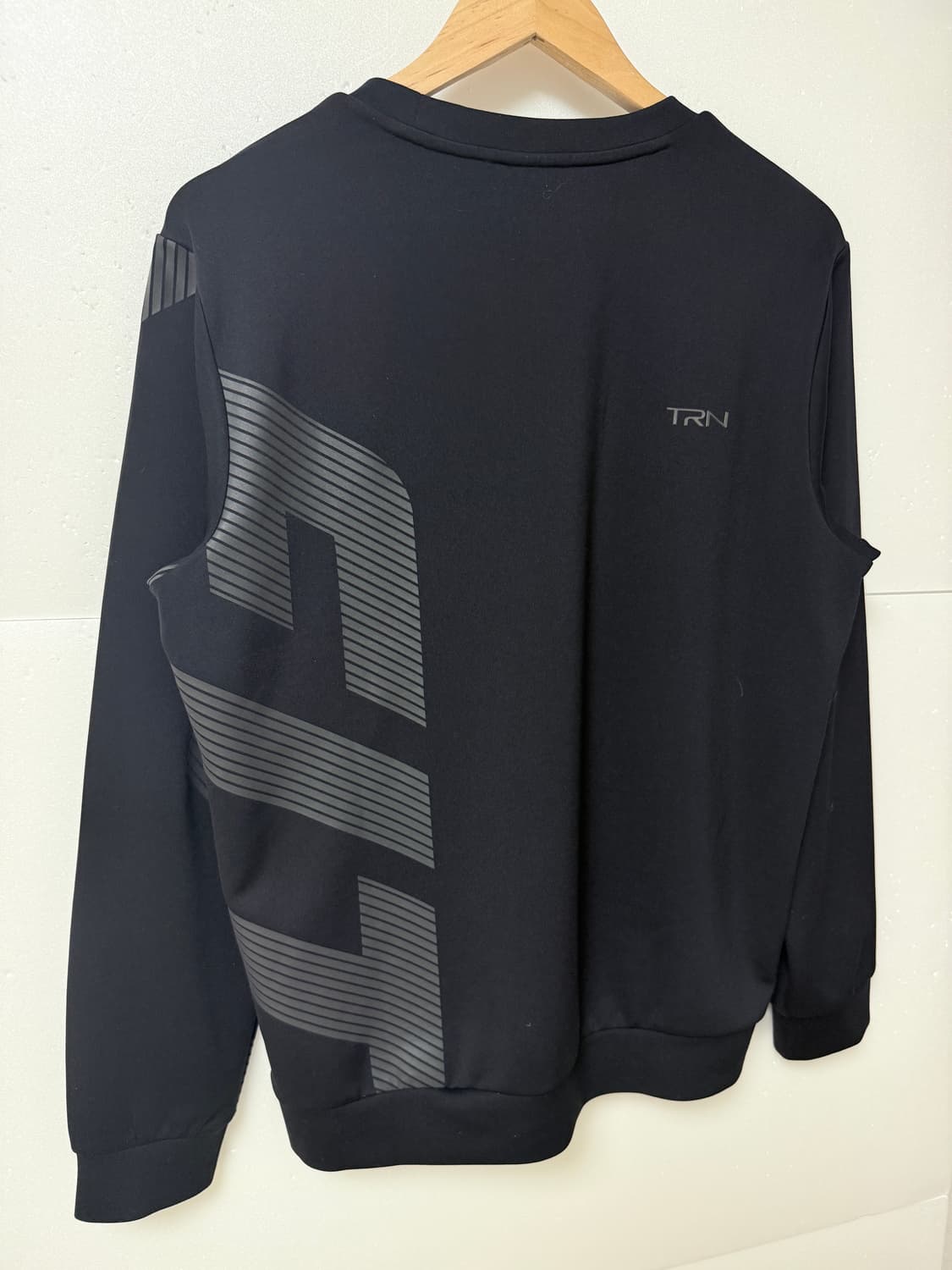 다이나핏(DYNAFIT) 기능성 맨투맨 블랙 트레이닝  상품이미지4