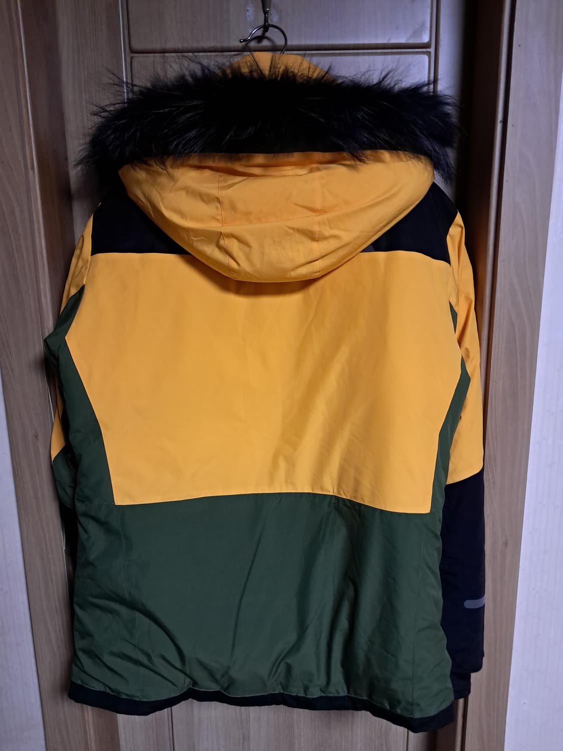 고어윈드스토퍼 패딩 100 새상품 상품이미지2