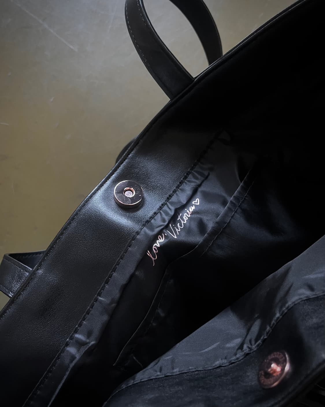 VICTORIA'S SECRET Fringe Shopper Bag 상품이미지7