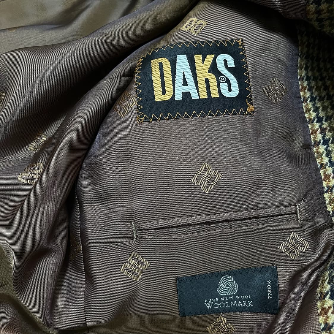 닥스 런던 남성 싱글 체크 정장 자켓 L/100  상품이미지7