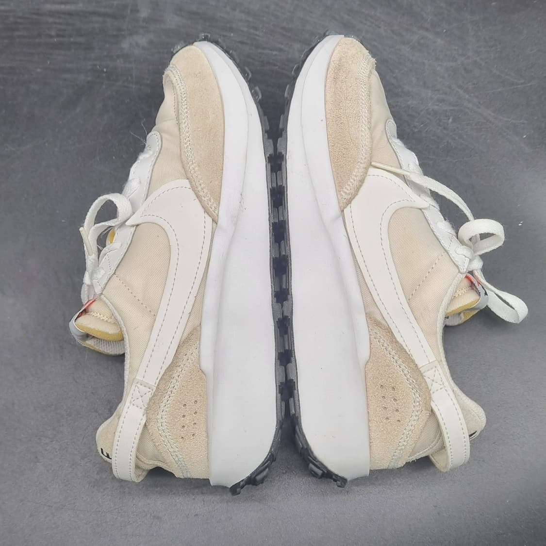 나이키 와플데뷰 여성스니커즈240 상품이미지5