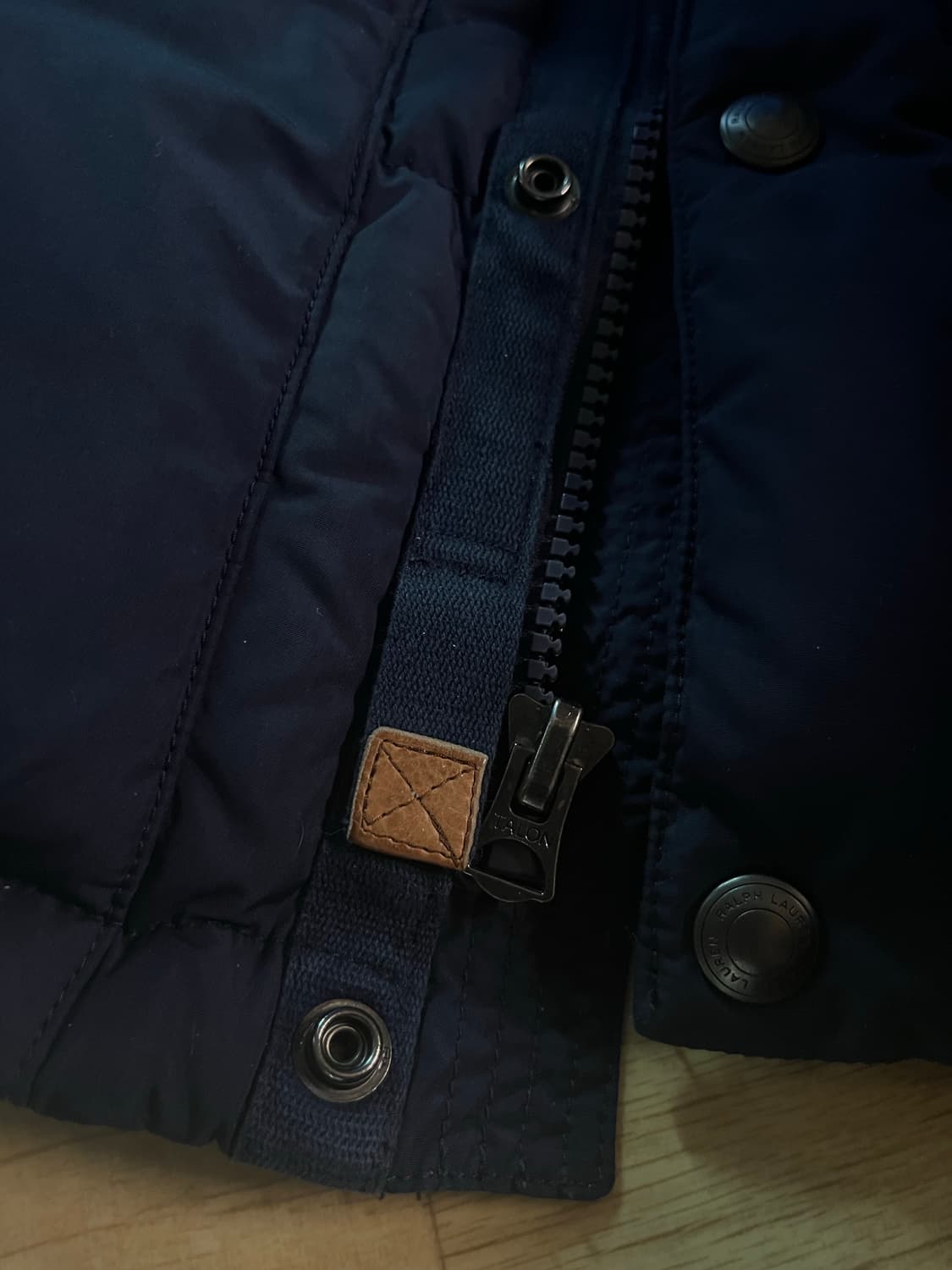 폴로랄프로렌 패딩 네이비 판매 상품이미지5