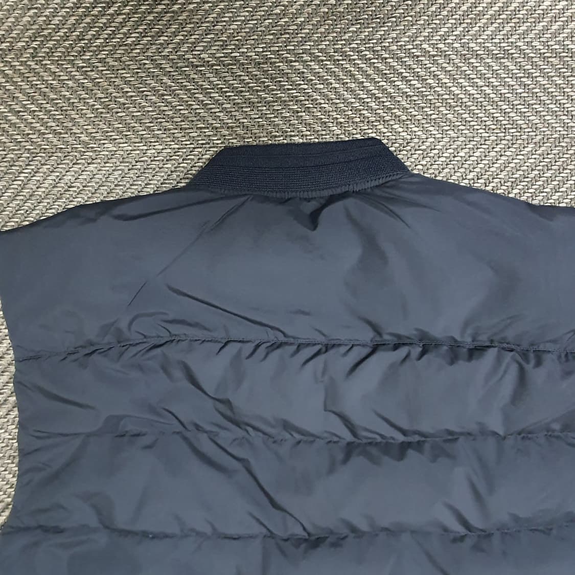 라코스테 구스다운 패딩 베스트 남자105 상품이미지9