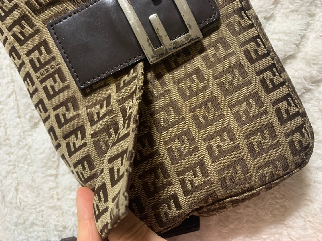 펜디 ff주카 바게트백. 정품 상품이미지9