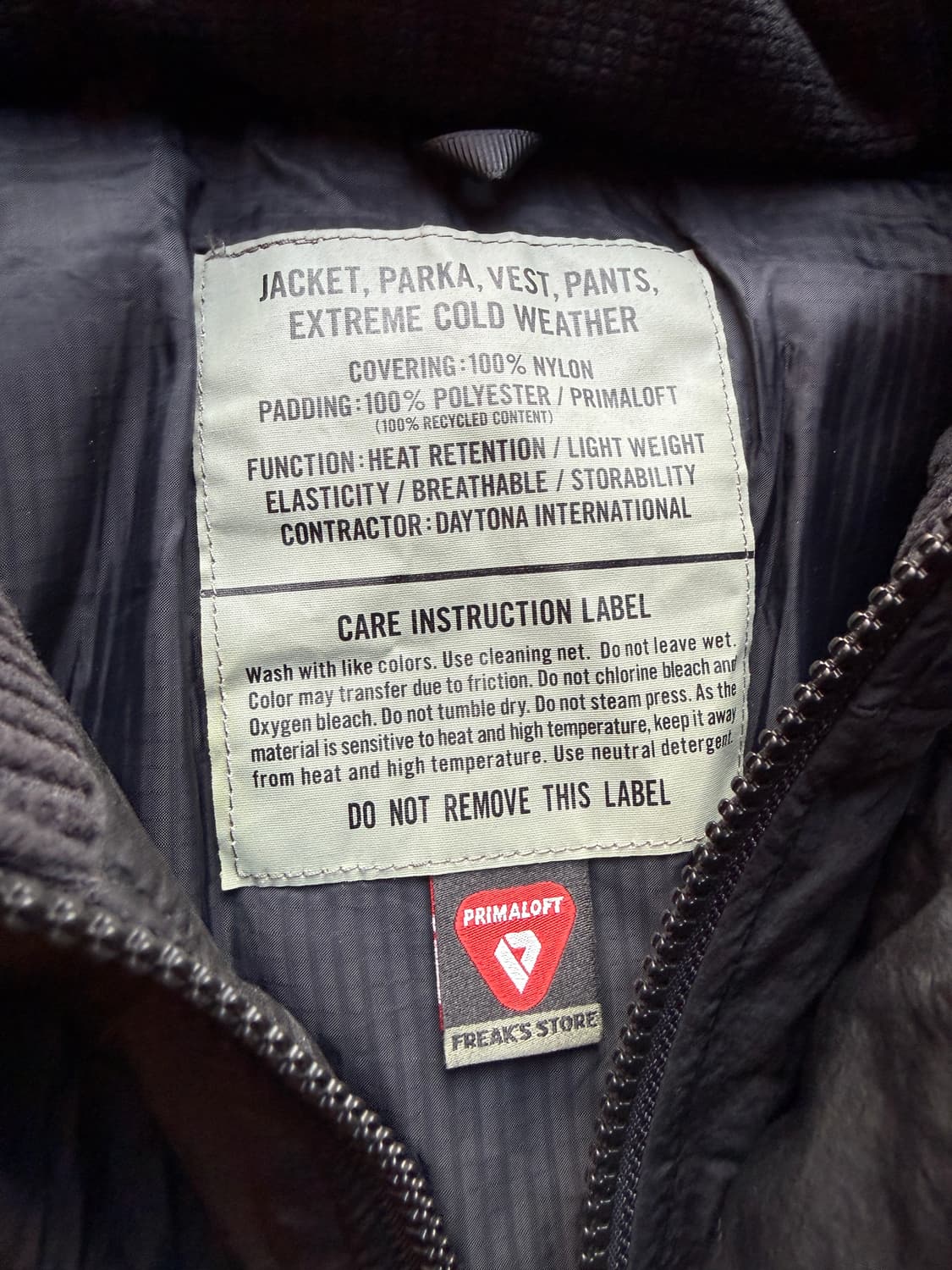 프릭스스토어 프리마로프트 몬스터파카 S(2XL) 상품이미지9