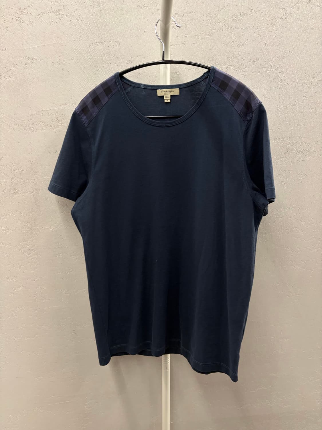 버버리 런던 네이비 체크 포인트 반팔티 M 상품이미지2