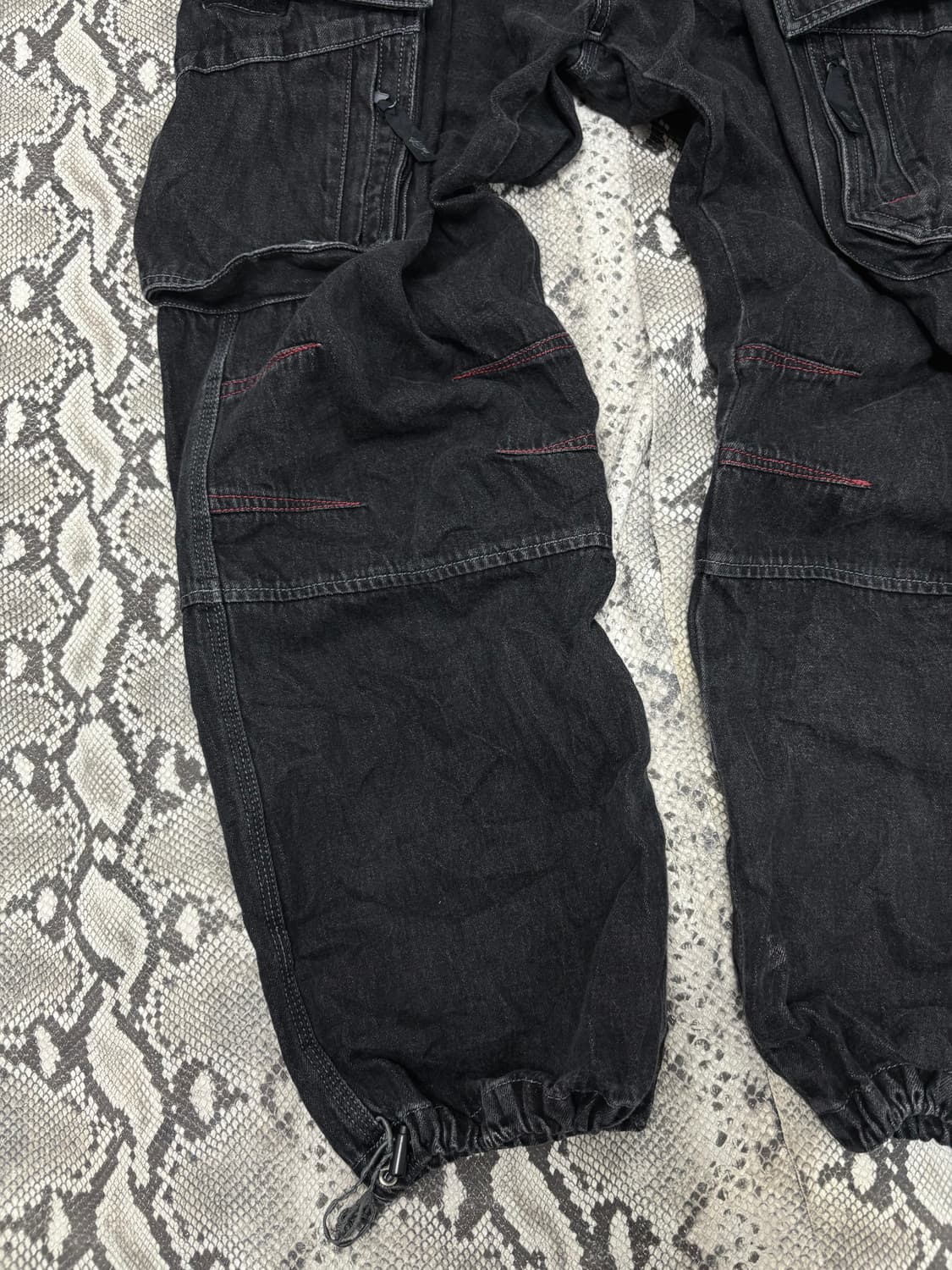 “Vintage” Y2K Mood Black Cargo Pants 상품이미지3