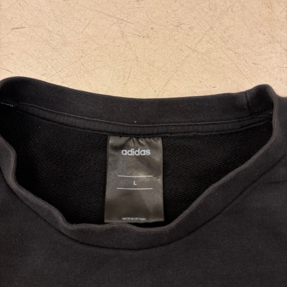 아디다스 스몰로고 삼선 맨투맨 상품이미지3