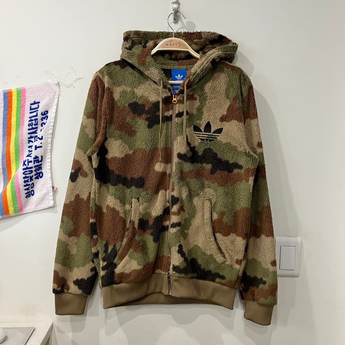 260 아디다스 카모 후리스 플리스 쉐르파 후드집업 상품이미지1
