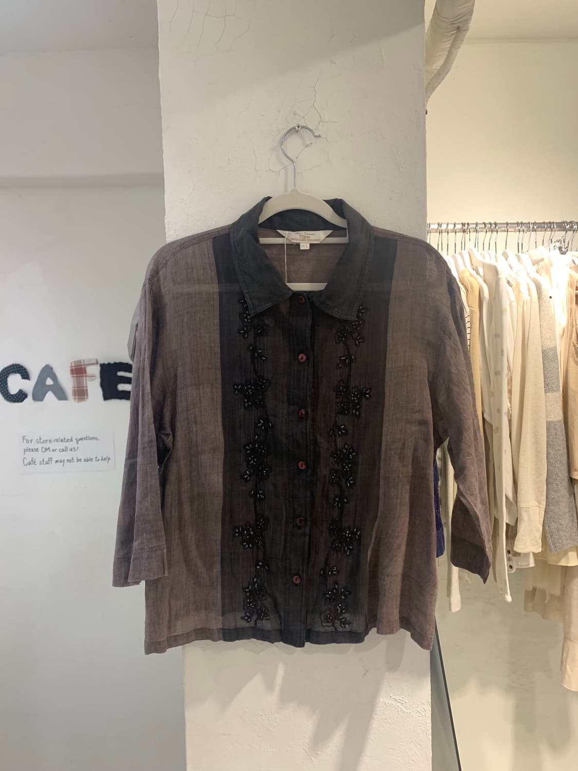 3/4 sleeve Brown Beads shirts 상품이미지1