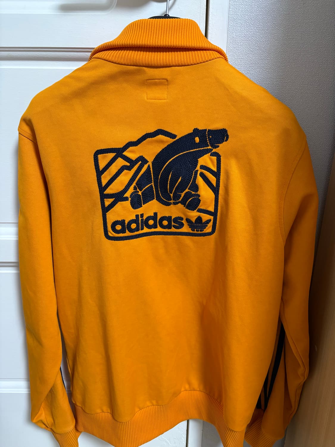 아디다스 베켄바우어 폴라베어 오렌지 크랙탑 져지 상품이미지2