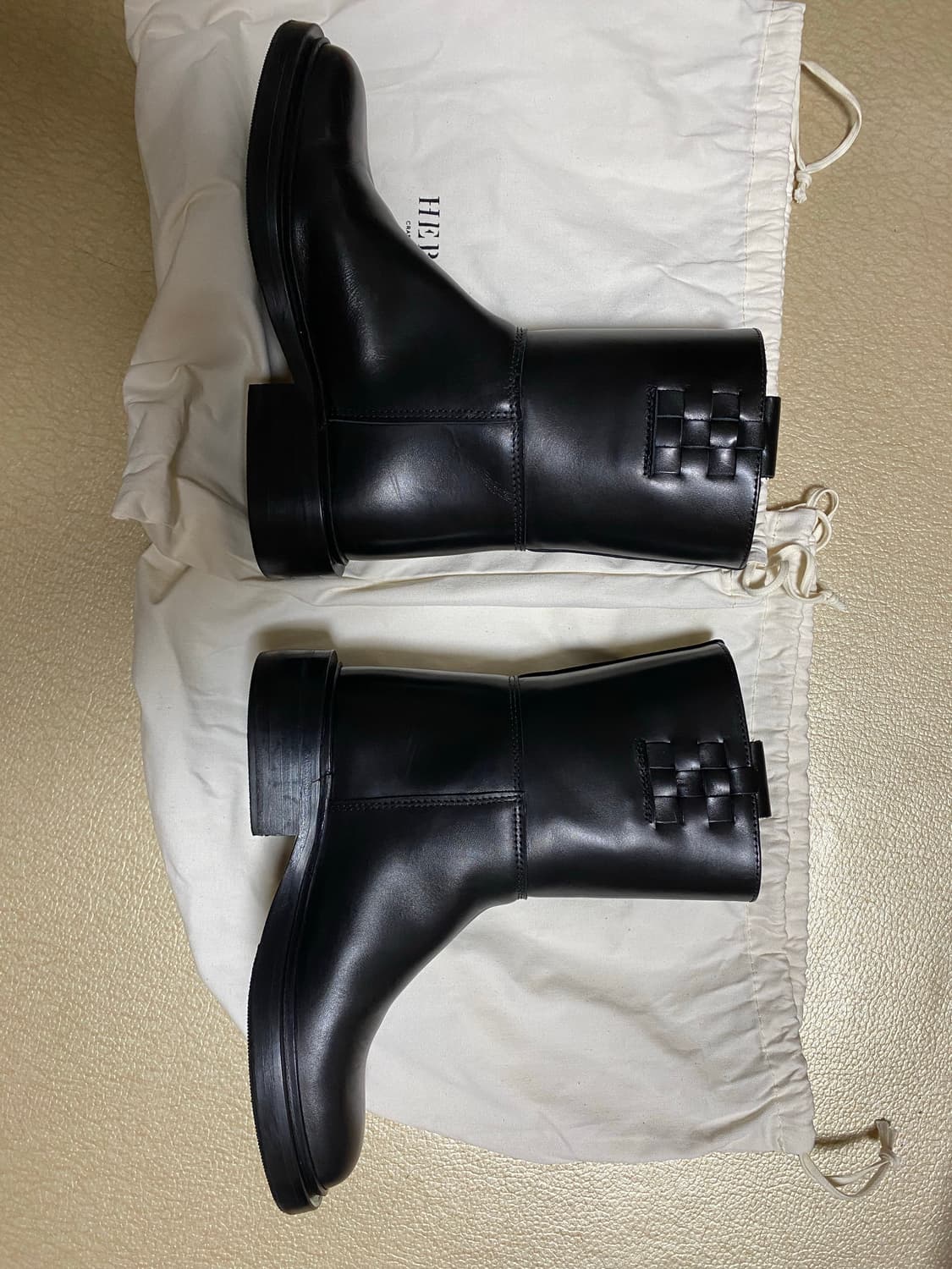 HEREU 헤레우 부츠 - 아넬라 로우 블랙 (38) 상품이미지1