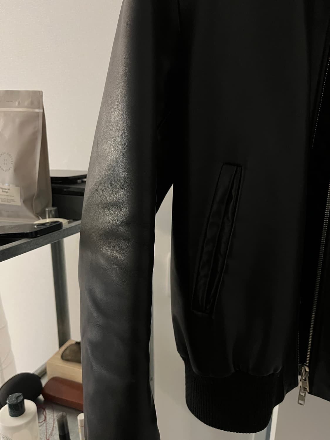 선플라워 레더 재킷 48사이즈 상품이미지4