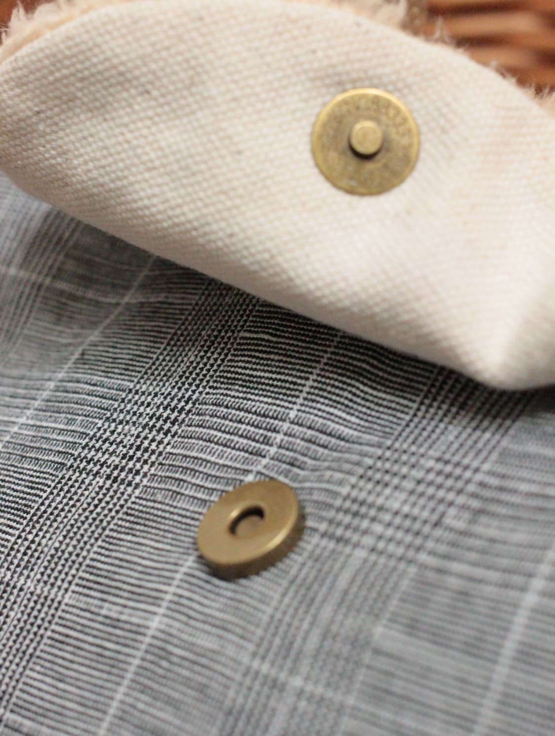 핸드메이드 손잡이 퍼 파우치 상품이미지6