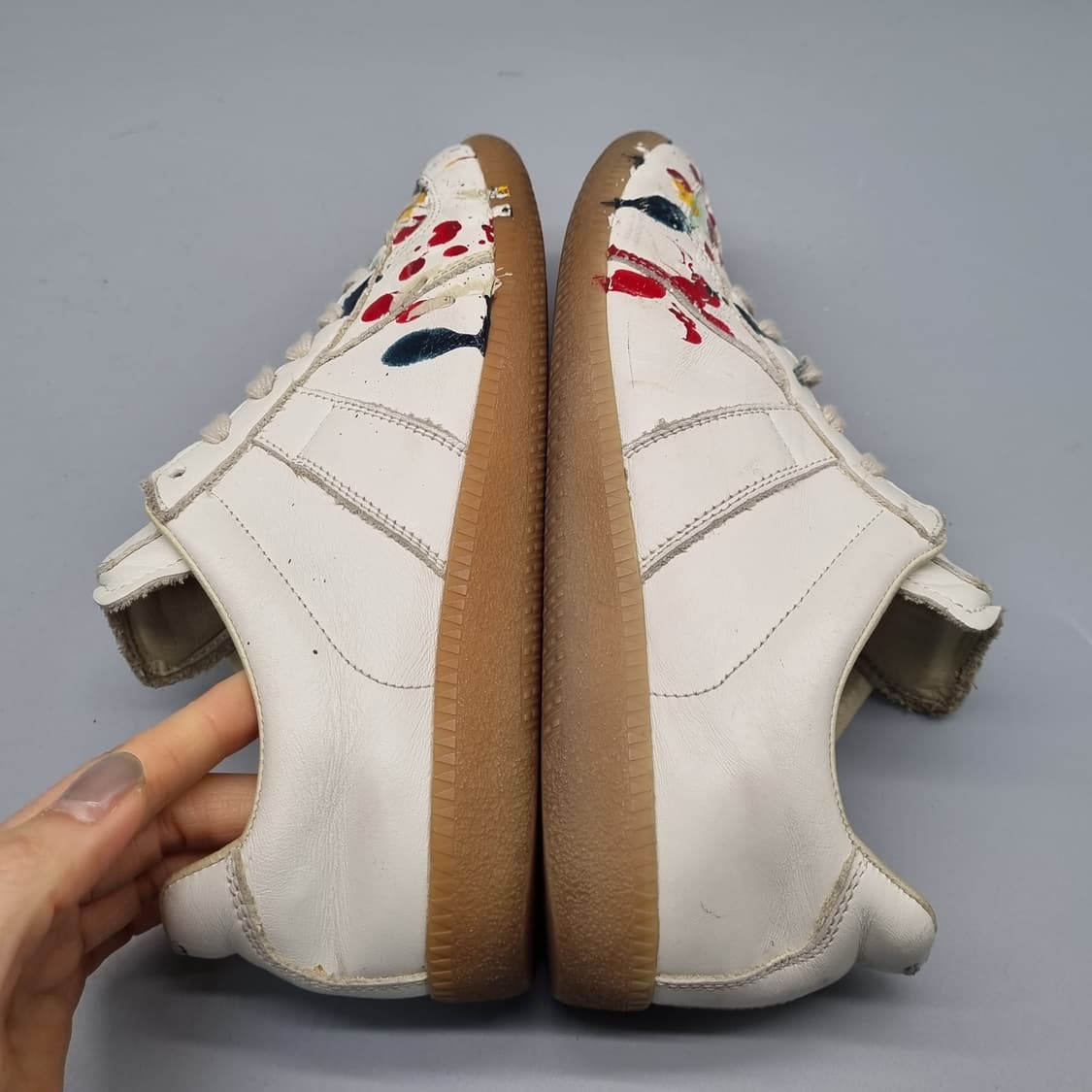 메종마르지엘라 독일군페인팅 스니커즈240 상품이미지5