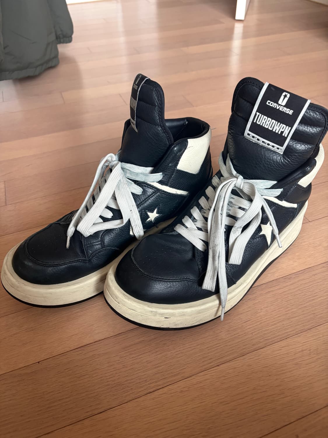 컨버스 x 다크쉐도우 터보웨폰 블랙 크림 상품이미지2