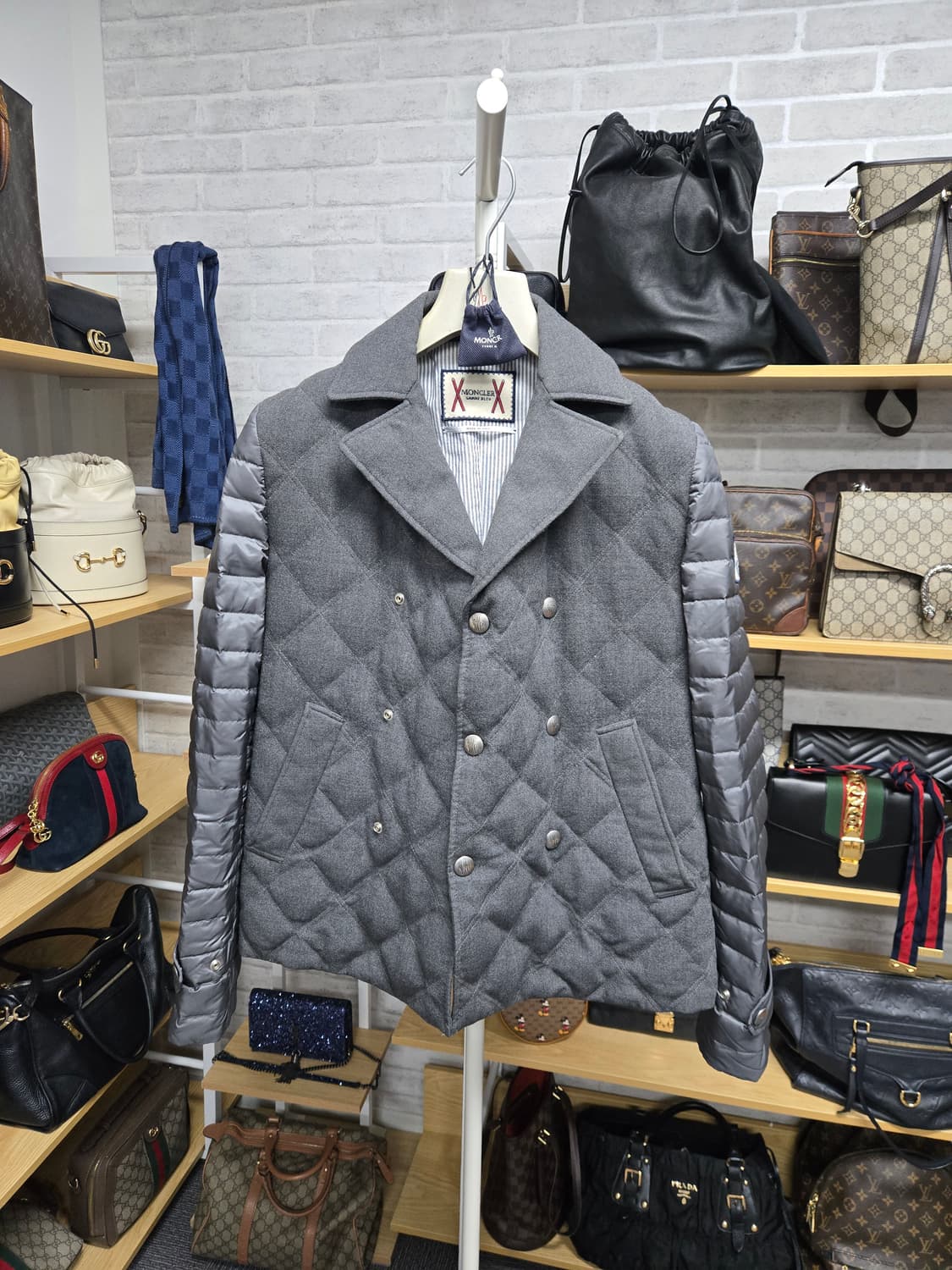 [특가][정품]몽클레어 패딩 자켓 상품이미지1