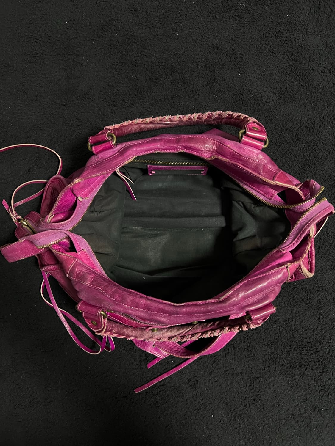 발렌시아가 클래식 모터백 상품이미지6