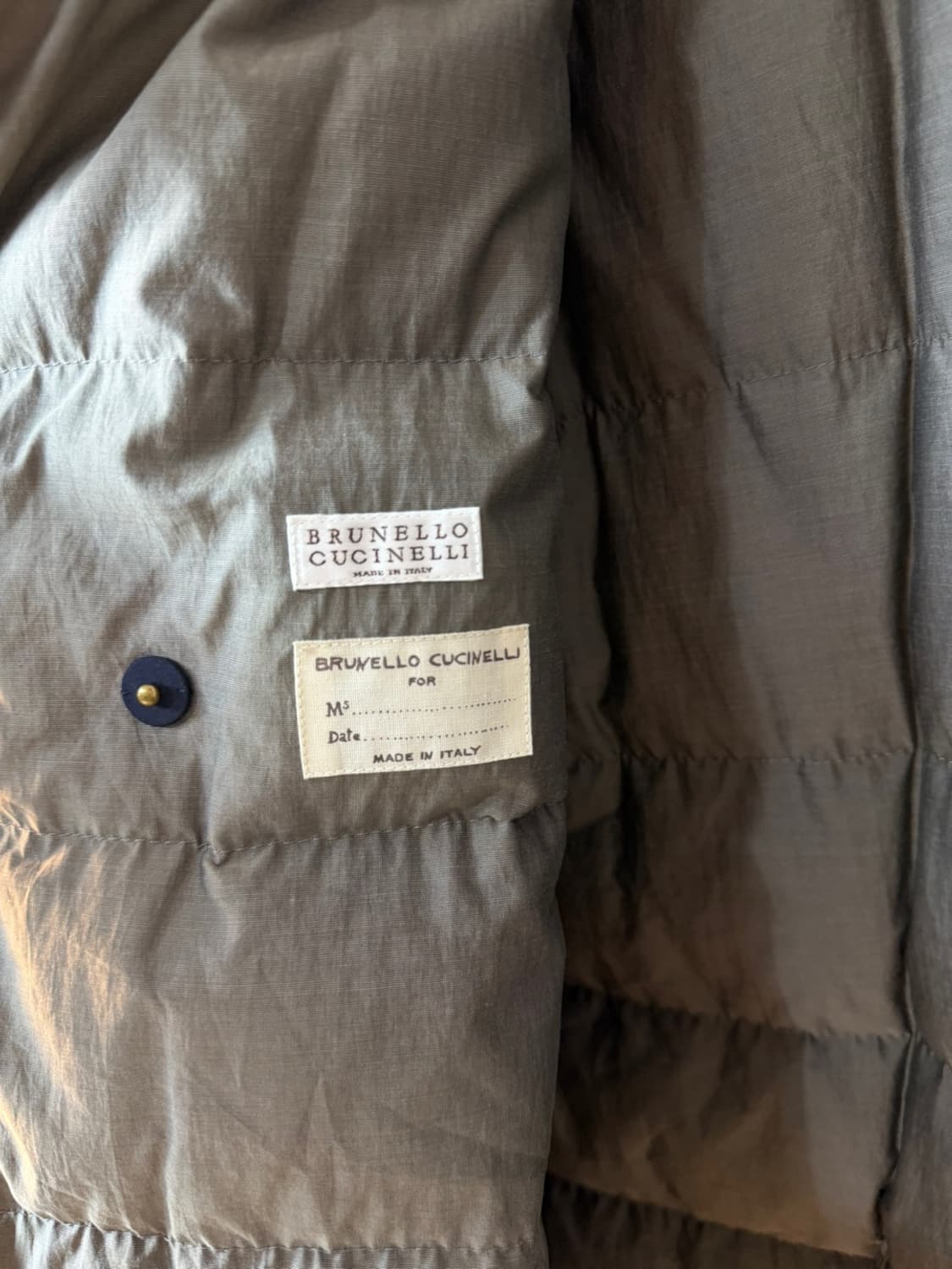 브루넬로 쿠치넬리 퍼 카라 패디드 자켓 상품이미지7