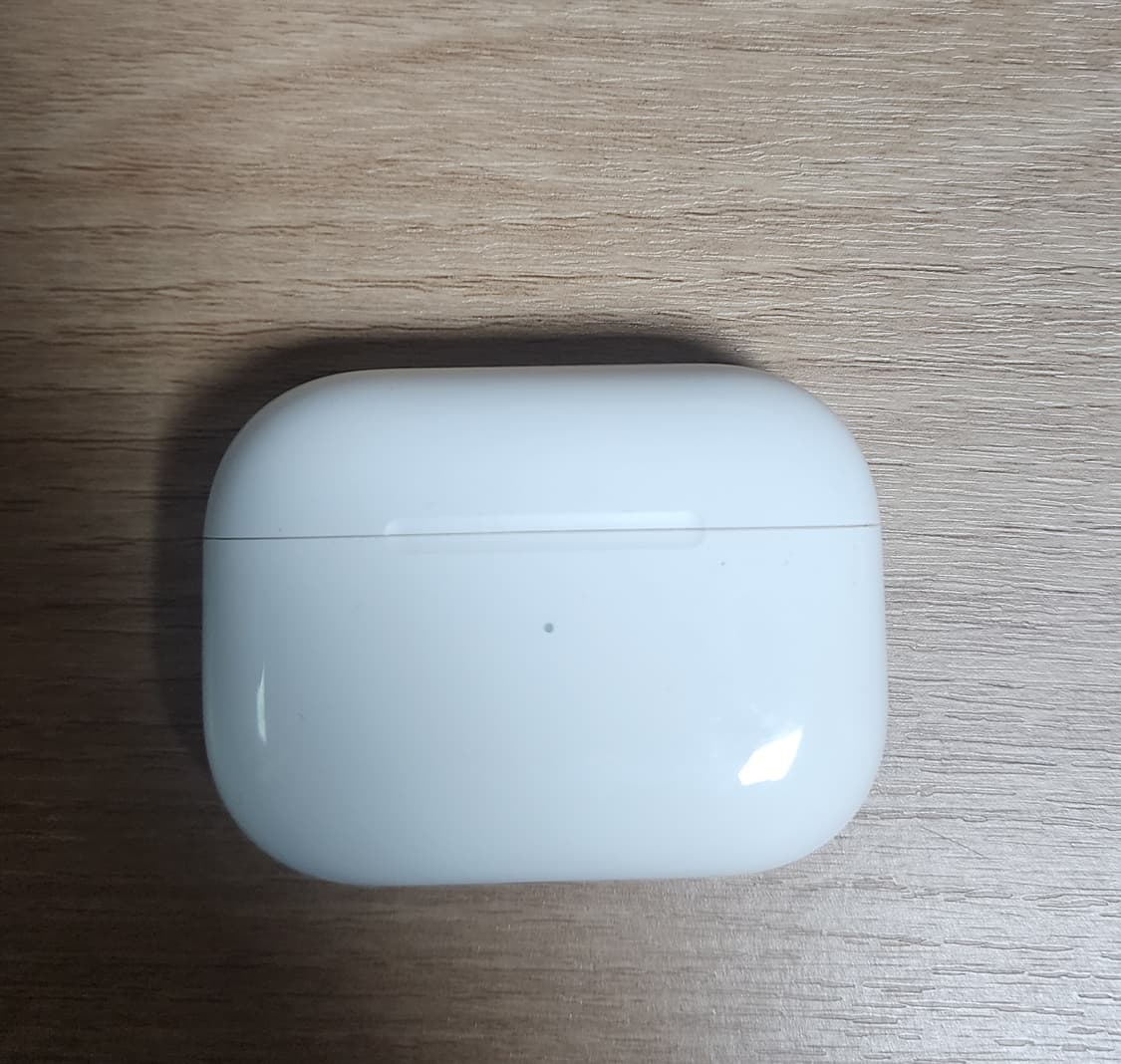 에어팟 프로 2세대 본체 상품이미지1