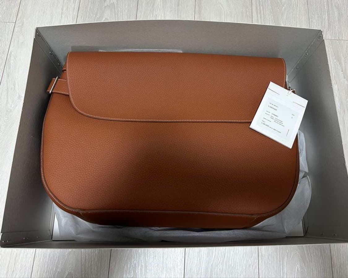 26ss L.HEFNER PINNACLE POSTMAN BAG 상품이미지2