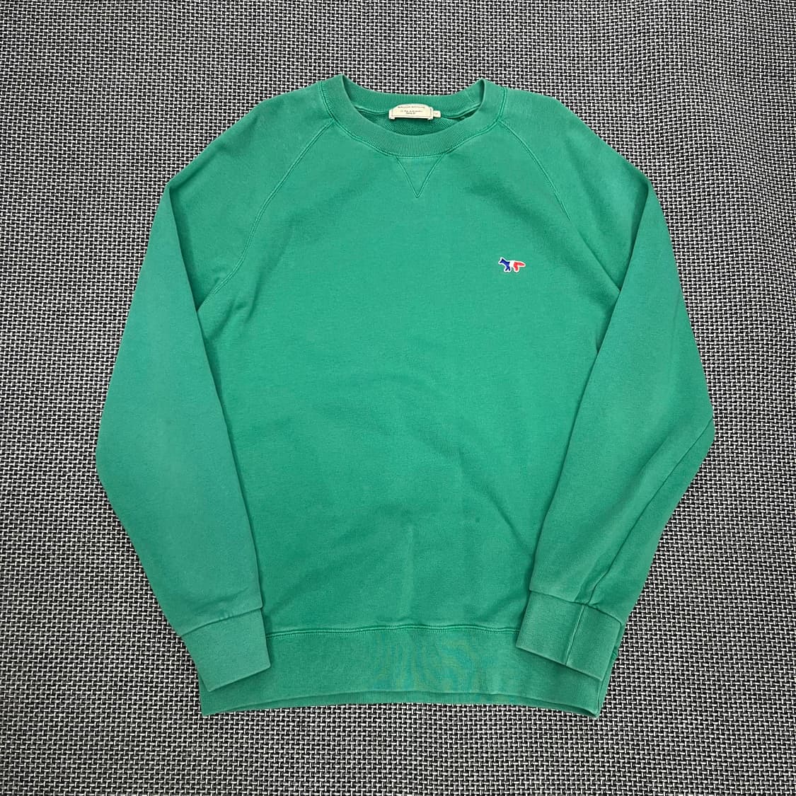 메종키츠네 폭스패치 그린 맨투맨  상품이미지1