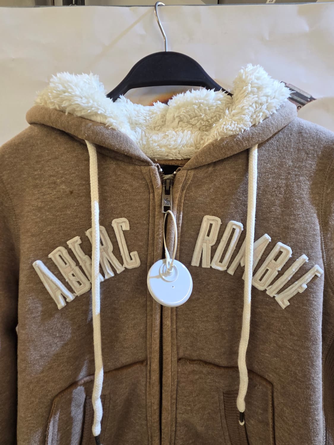 아베크롬비 브라운 투웨이 후드집업💯 상품이미지2