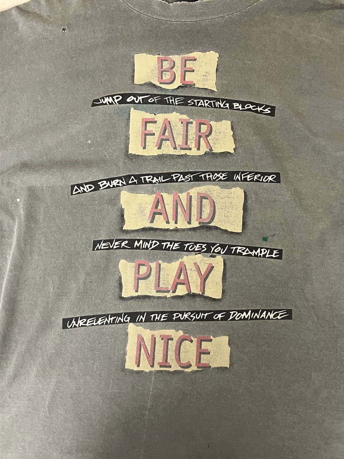 90s Distressed trashed USA tee 상품이미지5