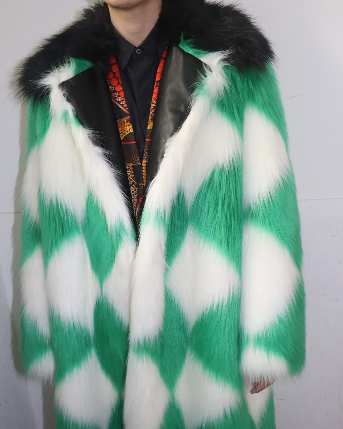 카사블랑카 21AW 할리퀸 포우 퍼 코트 상품이미지3