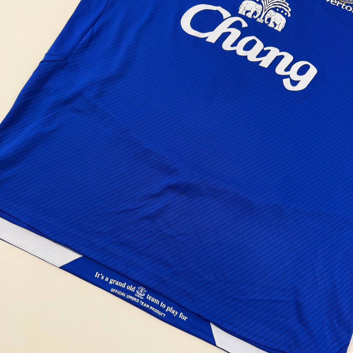 08-09 에버튼 홈 루이 사하 유니폼 상품이미지7