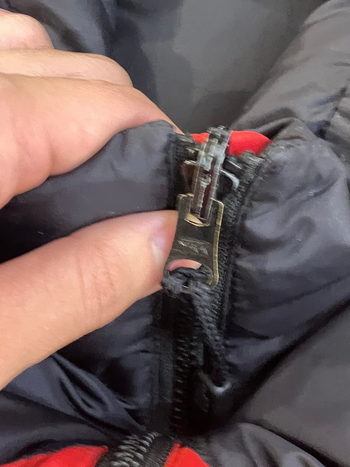 노스페이스 일본판 700필 눕시 레드 상품이미지4