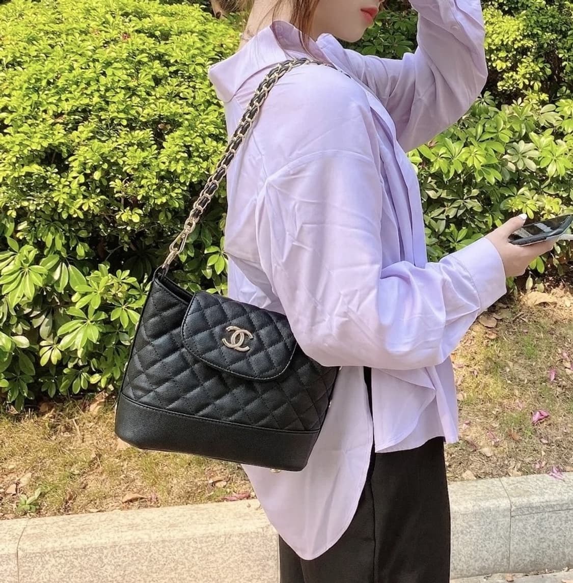 샤넬 뷰티 퀄팅 캐비어 호보백 상품이미지1