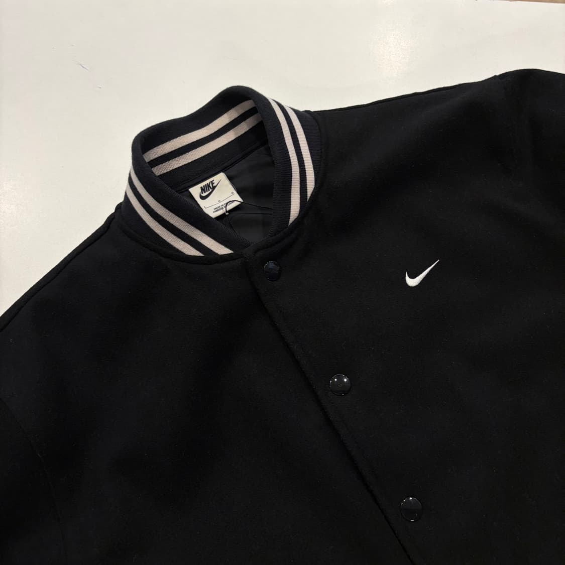 [L] 나이키 NSW 블랙 스타디움 바시티 자켓 D381 상품이미지3