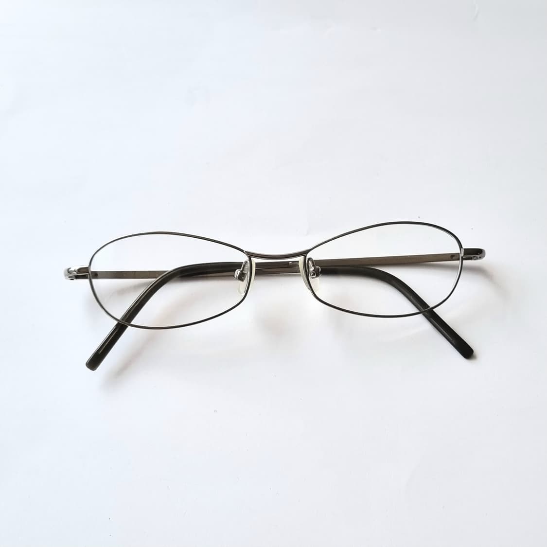 데드스탁 지적인 무드 Y2K 긱시크 슬림 타원형 메탈 안경테 668 상품이미지1