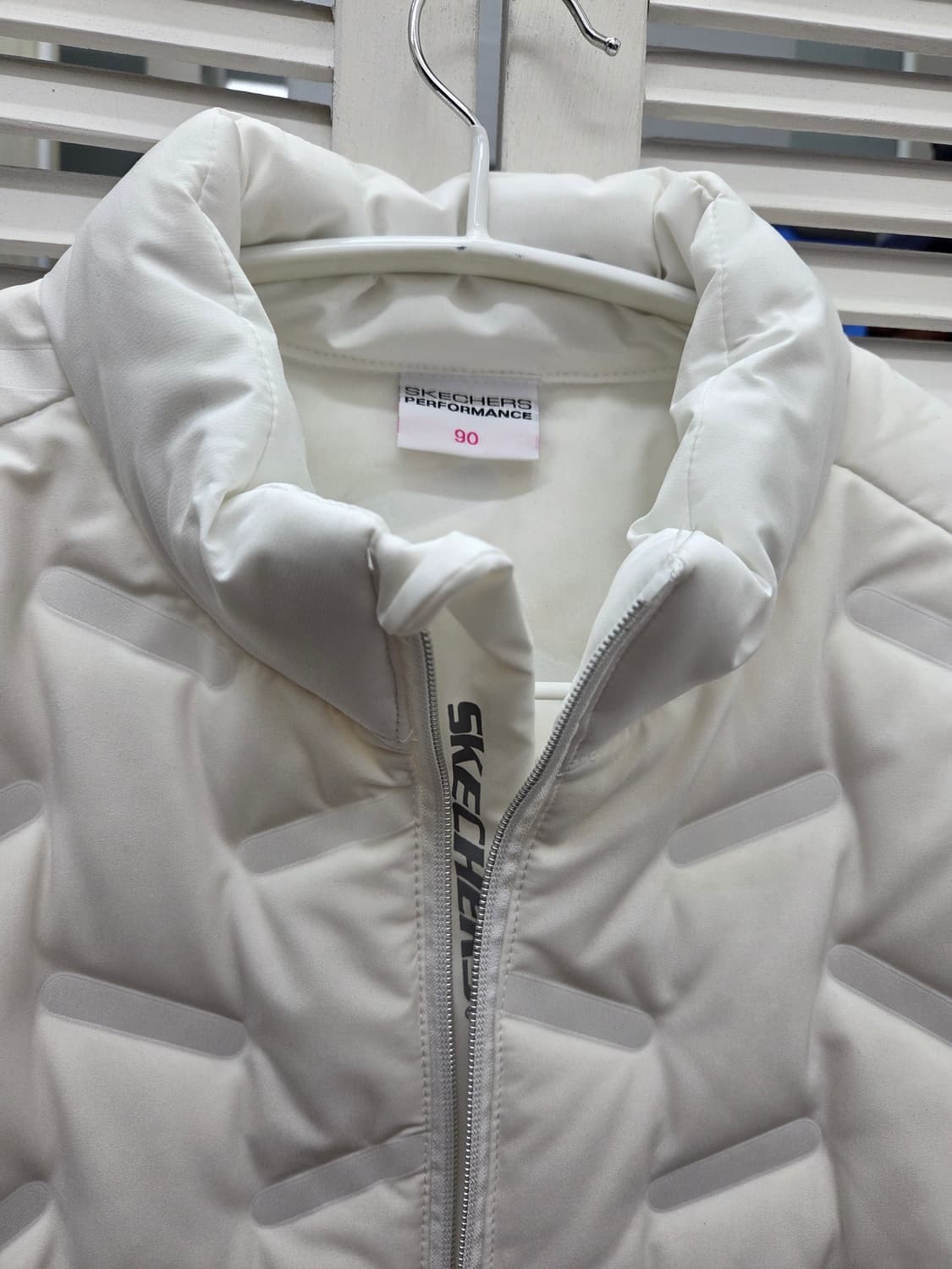 스케쳐스 덕다운 경량 패딩 자켓 상품이미지4