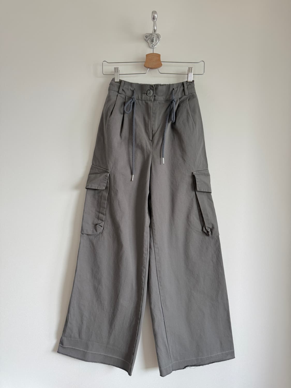 애즈카키(ASKHAKI) 와일드 카고 팬츠 상품이미지1