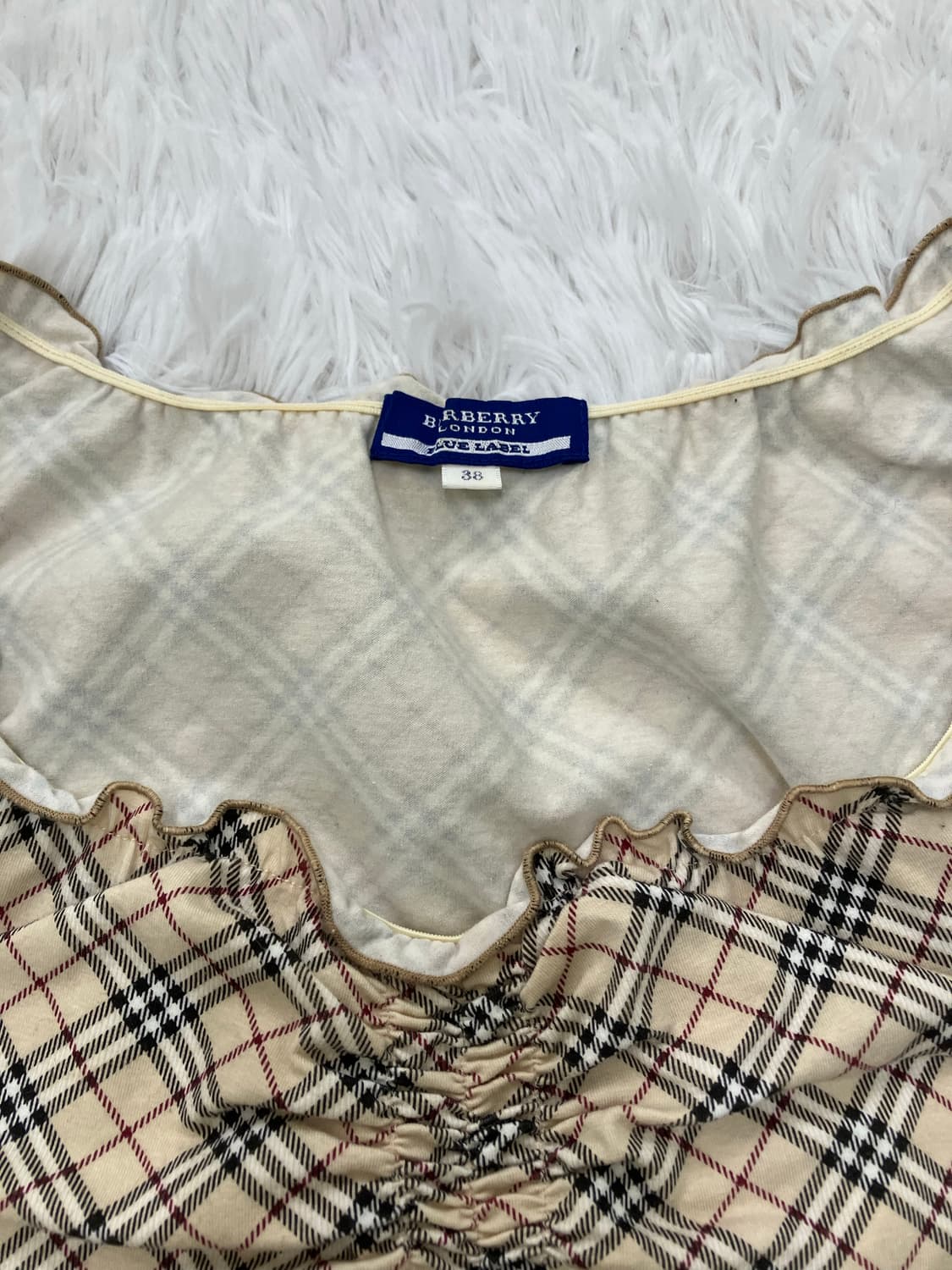 버버리 시그니처 레이스 셔링 나시 1074 모리걸 y2k 스트릿 갸루 펑 상품이미지3