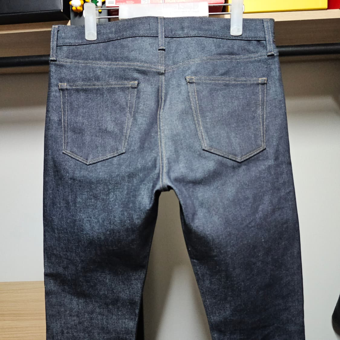 유니클로 스트레치 슬림 남성셀비지 가이하라진 34 상품이미지4