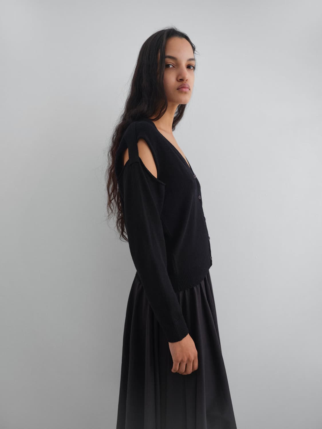 [XS,S,M]기마구아스 Coucou 컷팅 가디건/블랙 상품이미지4