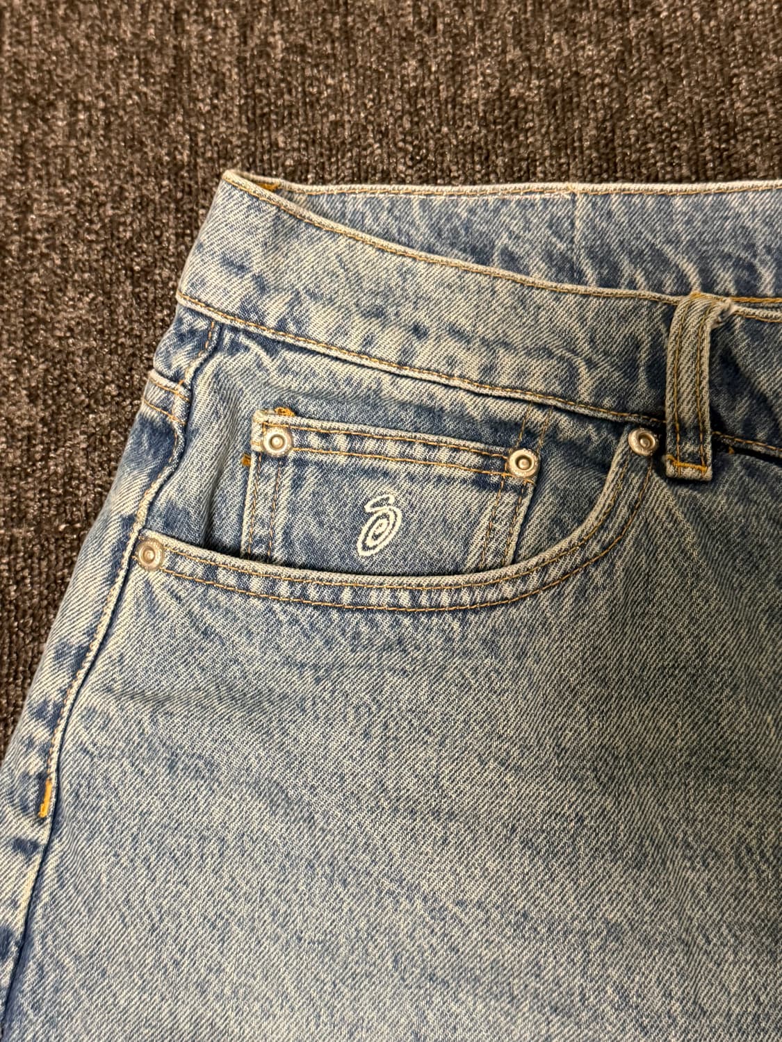 [38] 스투시 데님 빅 올 쇼츠 워시드 블루 반바지 상품이미지3