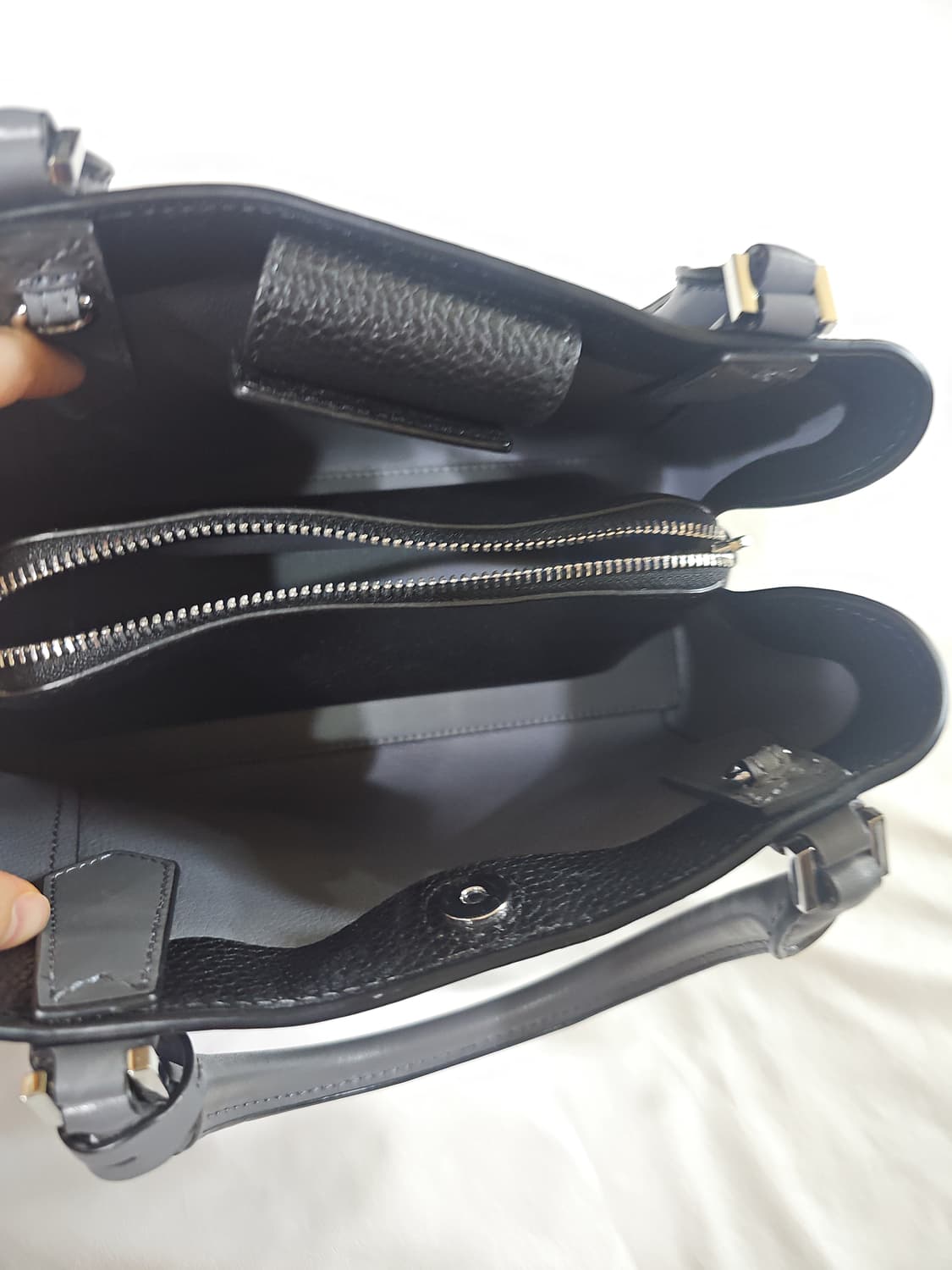 마이클코어스 킴벌리 스몰 토트백 사첼백 블랙 상품이미지8