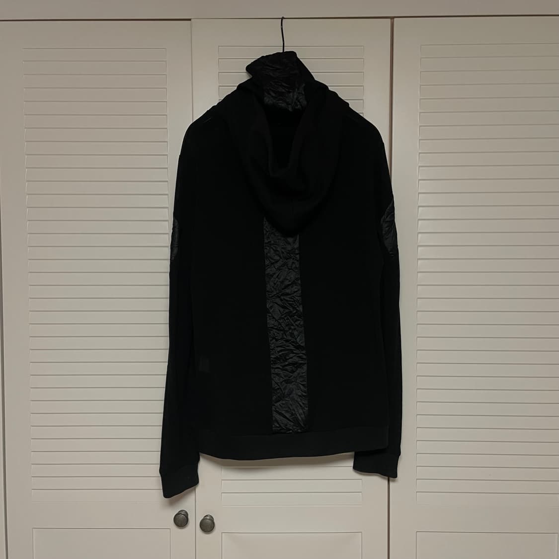 카르넷아카이브 매쉬 터틀넥 후드 상품이미지3