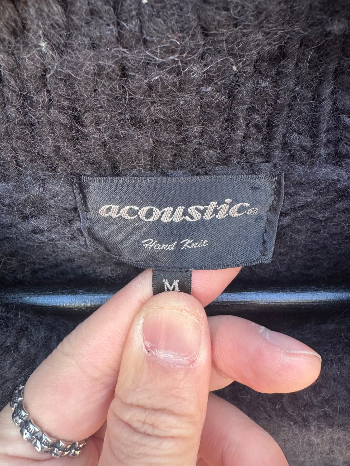 어쿠스틱 레더 디테일 울 니트 가디건  상품이미지3