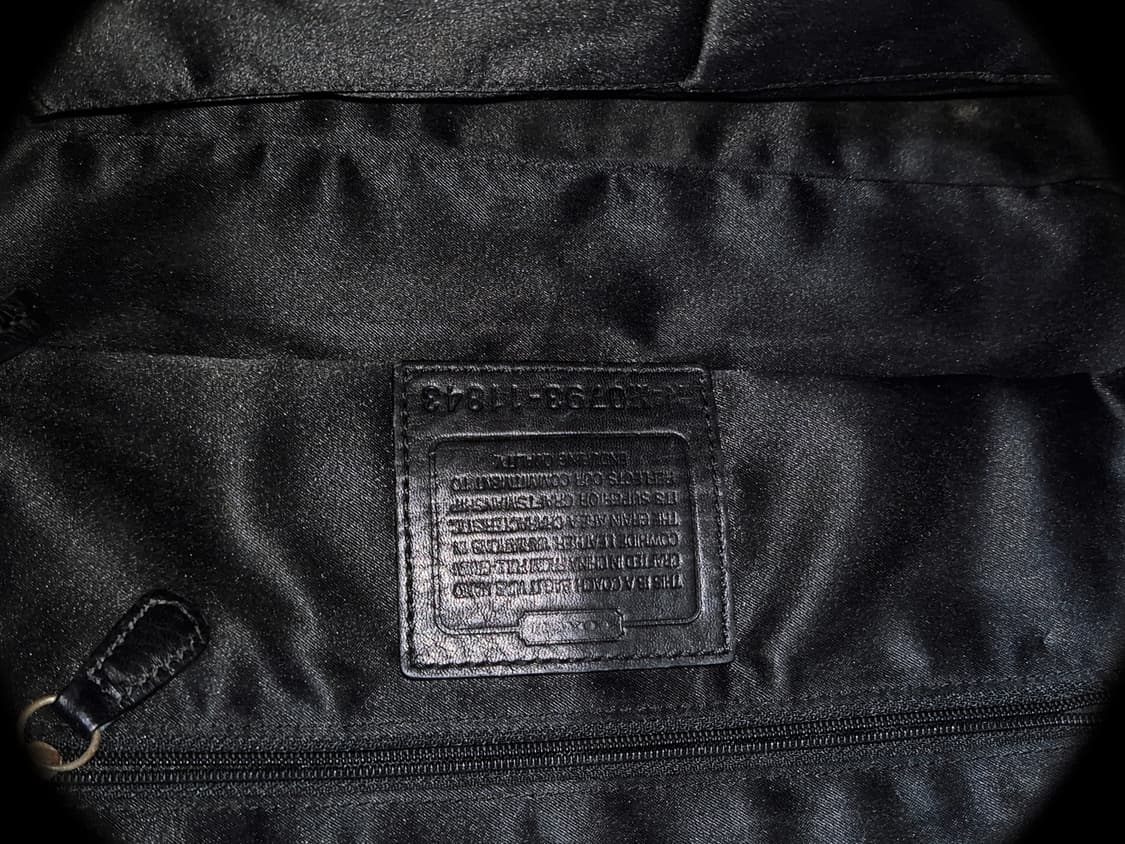 COACH 2000s Black Bold Buckle leather Ba 상품이미지3