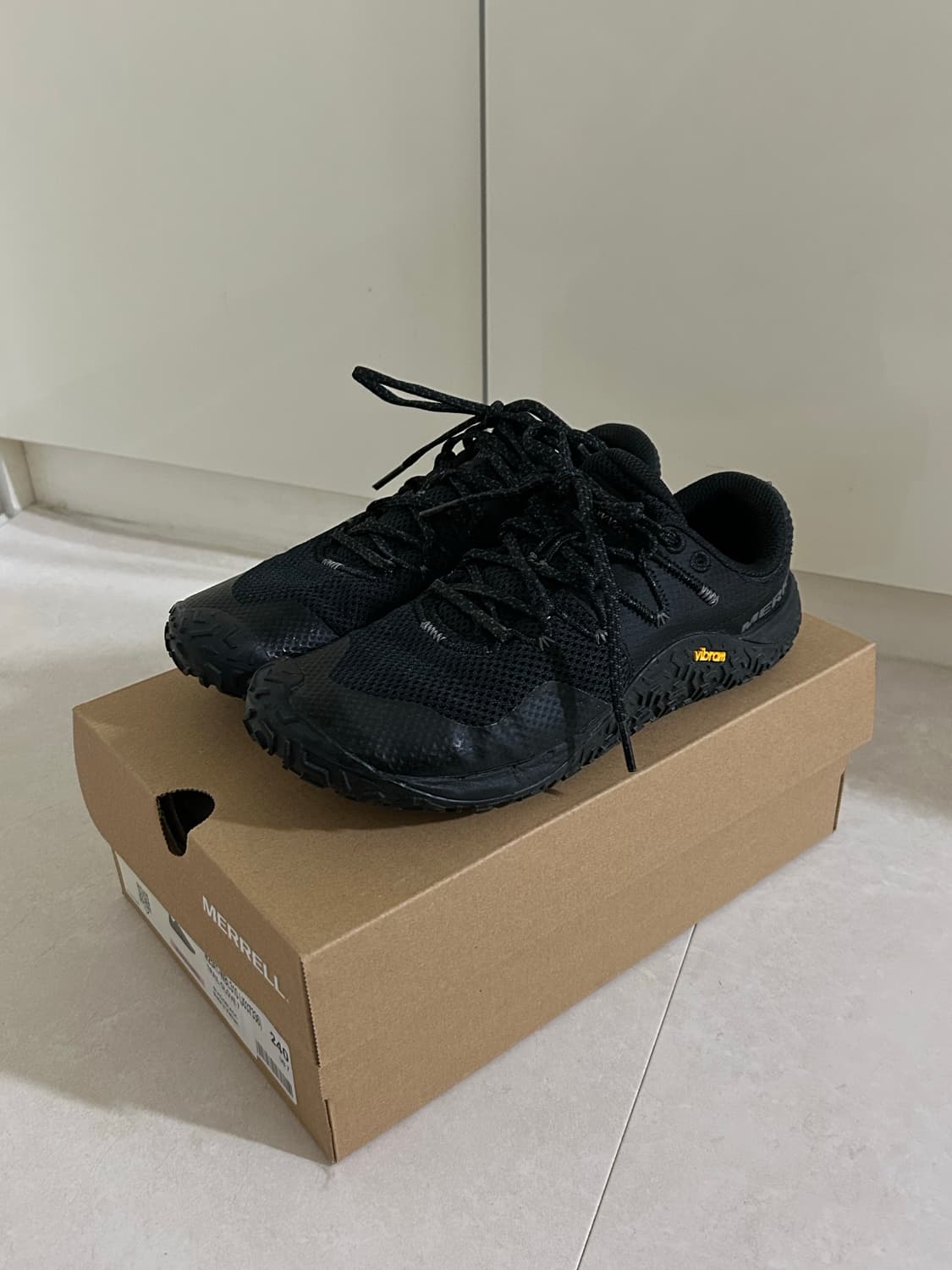 머렐 트레일 글로브 7 240 상품이미지2