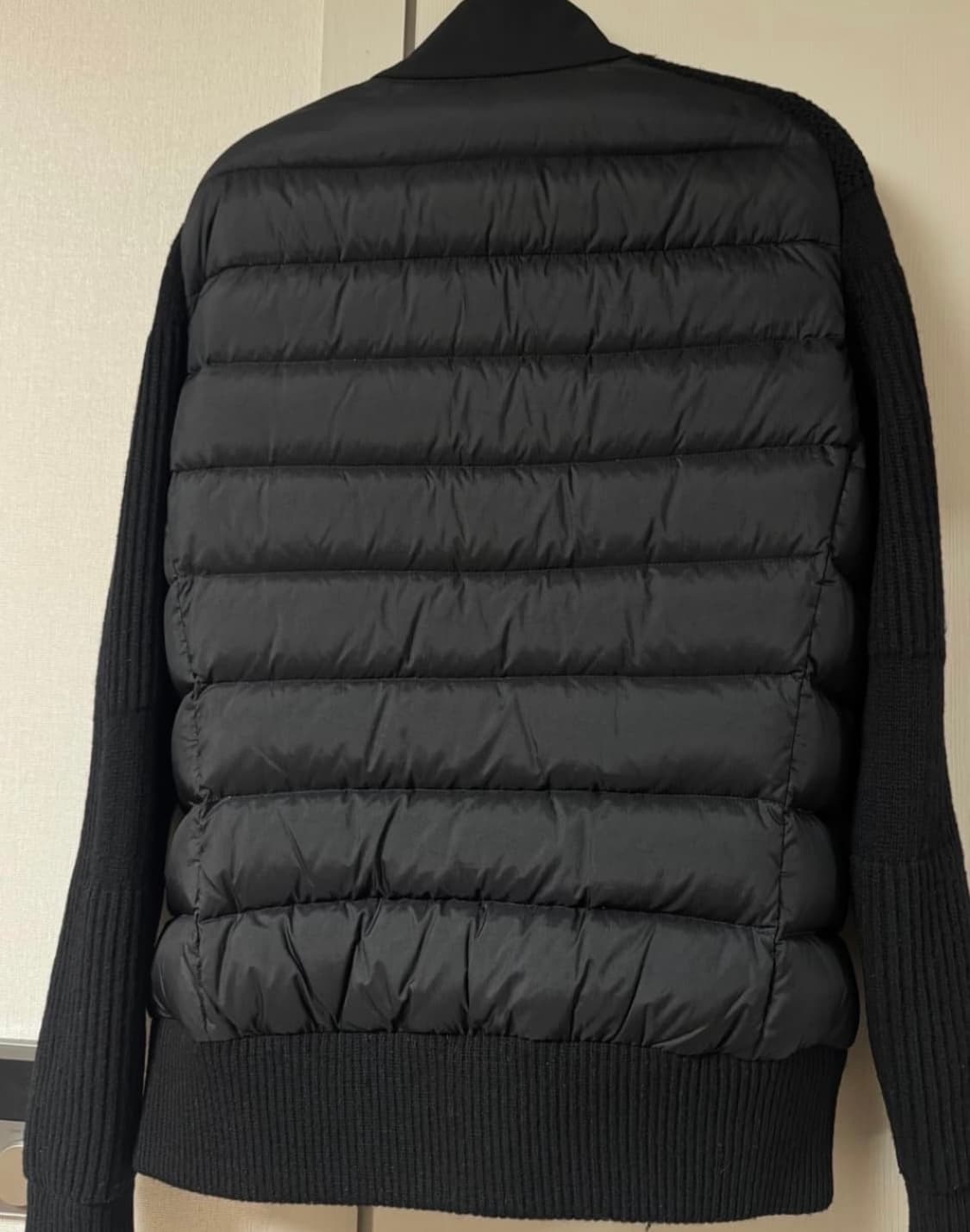 CP컴퍼니 렌즈 와펜 니트 패딩 상품이미지2