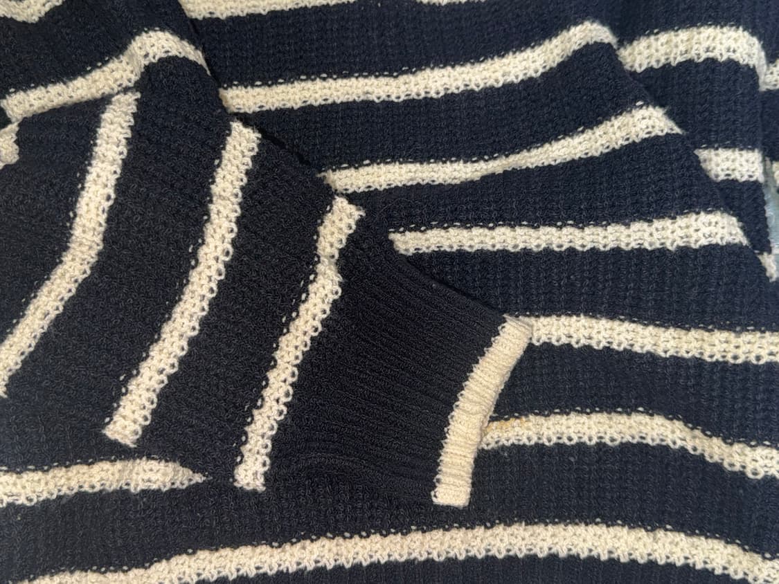 스트라이프 네이비 니트 상품이미지3