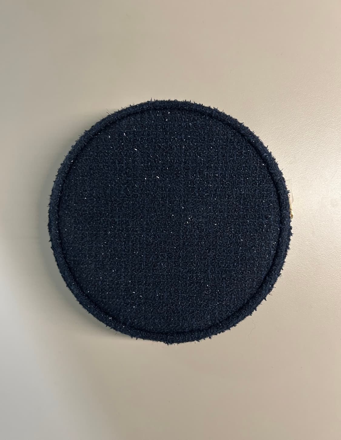 샤넬 뷰티 네이비 트위드 파우치 (정품, 새상품) 상품이미지2