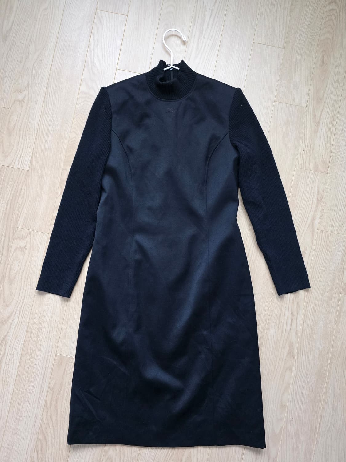 Courreges 꾸레쥬 니트혼방 로고 블랙 원피스 11AR 상품이미지2